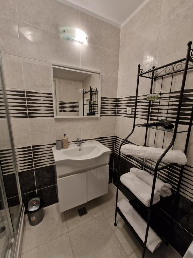 Star Airport Residence Otopeni Ngoại thất bức ảnh